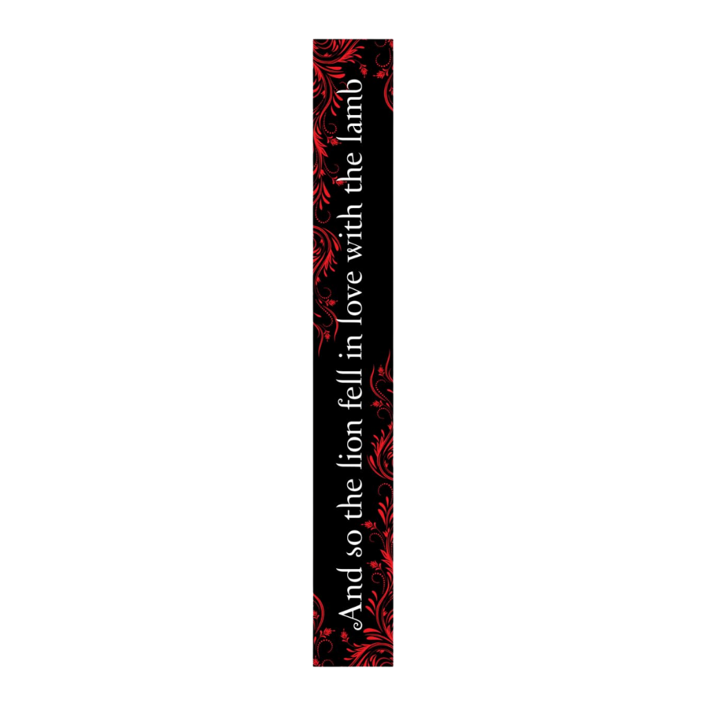 Decorative sprayed edge with text and red floral design on a white background