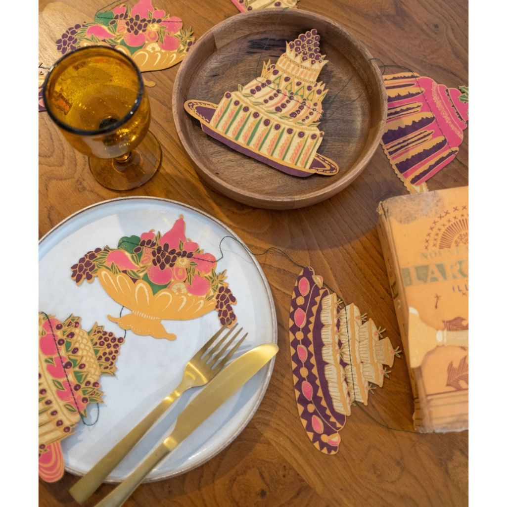 Banquet Garland Lifestyle Shot