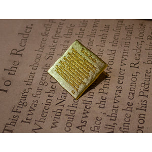 Reader's Note Pin