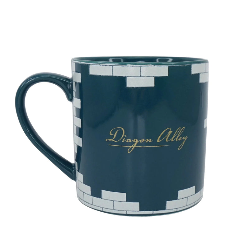 Diagon Alley Mug with illustration in gold