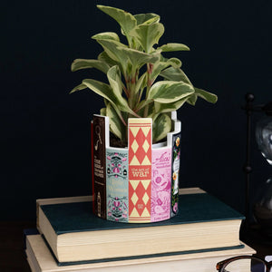 Desk Pot Classic Books