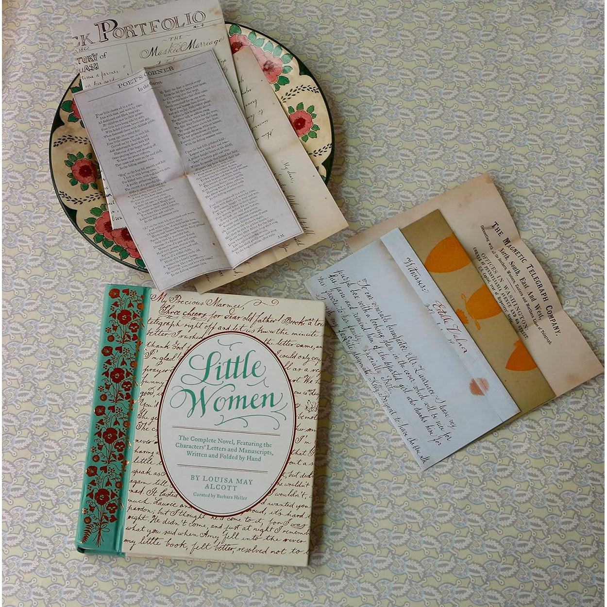 Little Women: picture of letters included in this edition