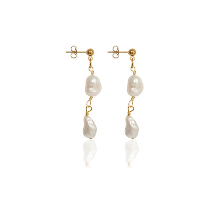 Fresh water pearl Studs