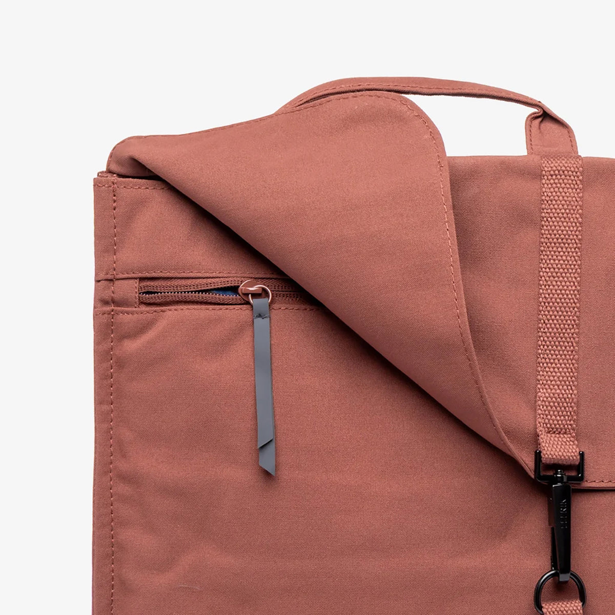 Handy Backpack in Bronze