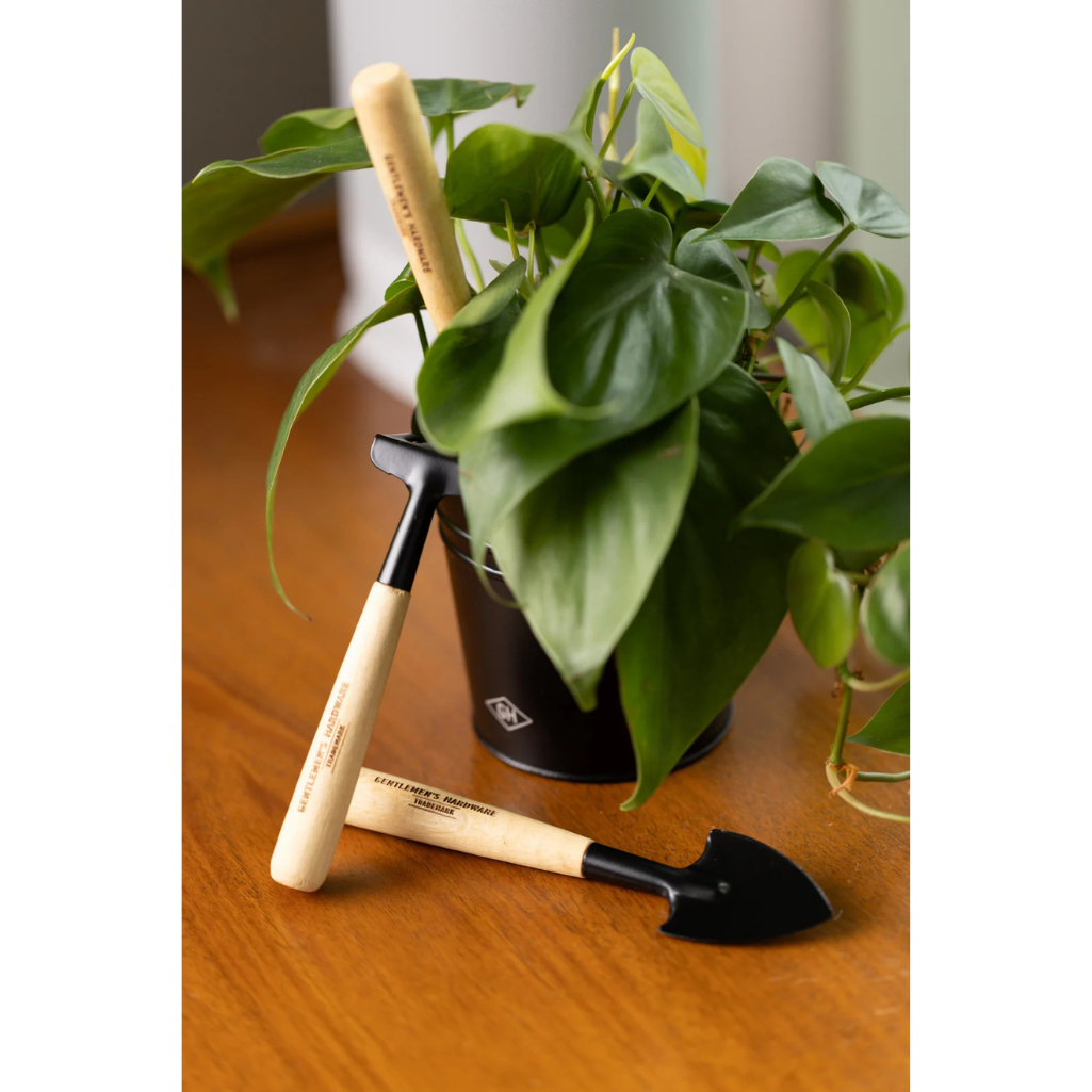 Mini Gardening Tools lifestyle shot
