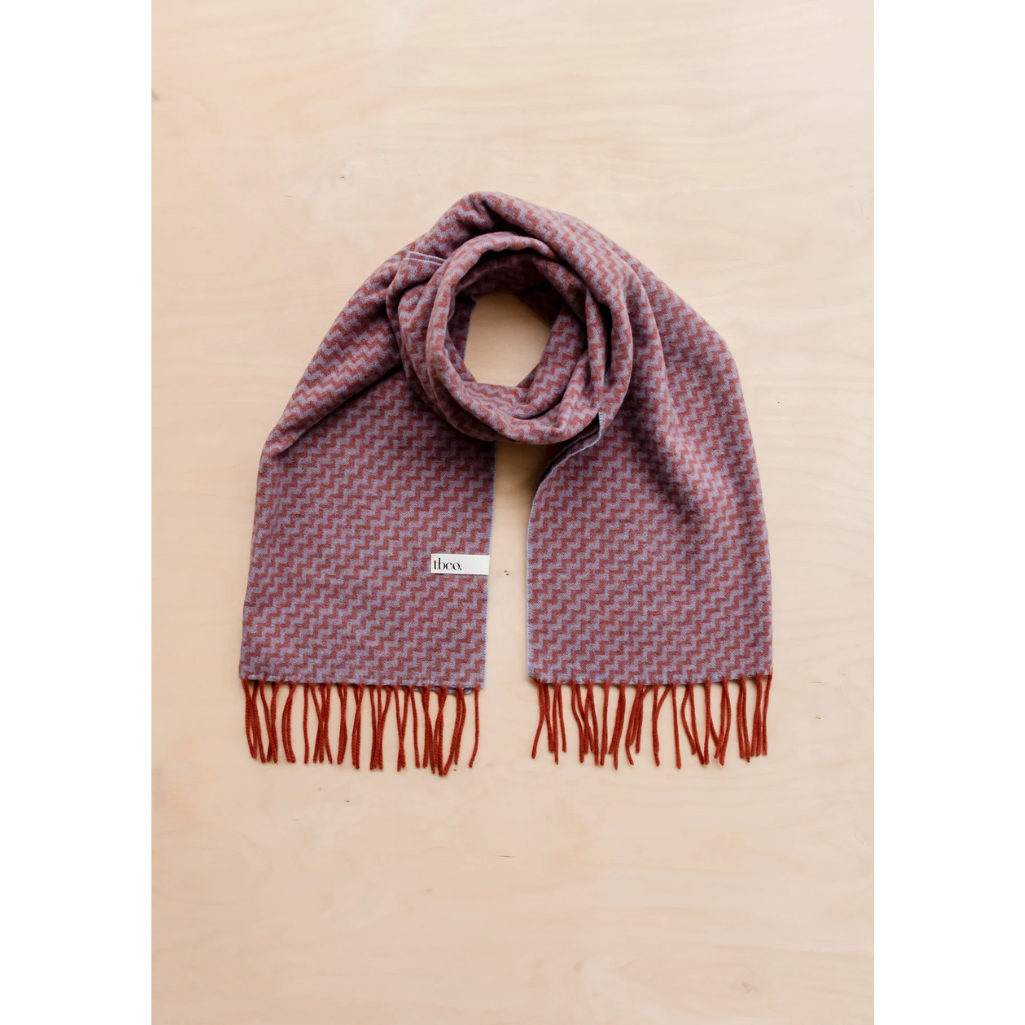 Oversized Lambswool Scarf in Lilac Chevron