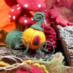 Pumpkin Carriage Decoration