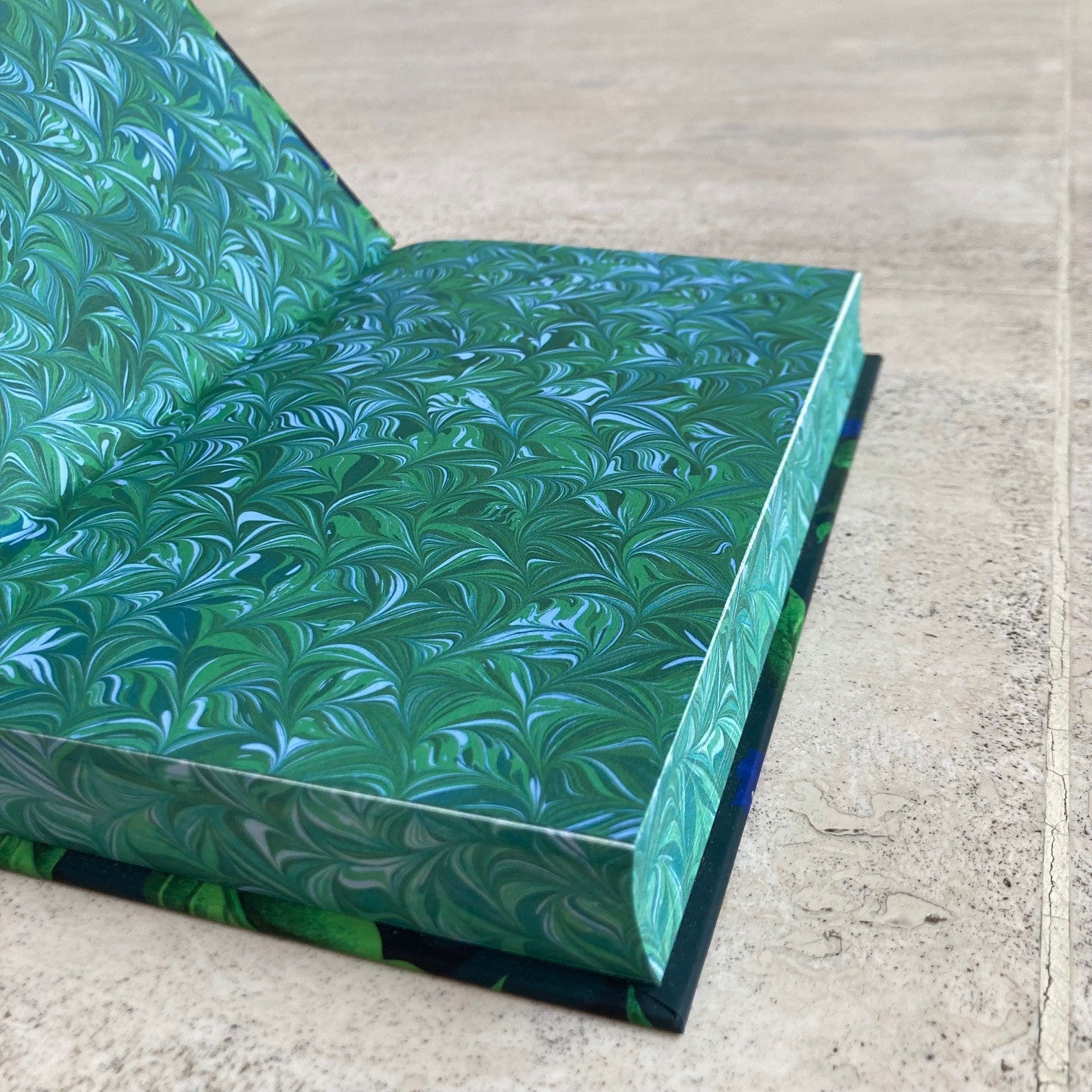 The Adventures of Sherlock Holmes (Marbled, Sprayed Edge Edition)