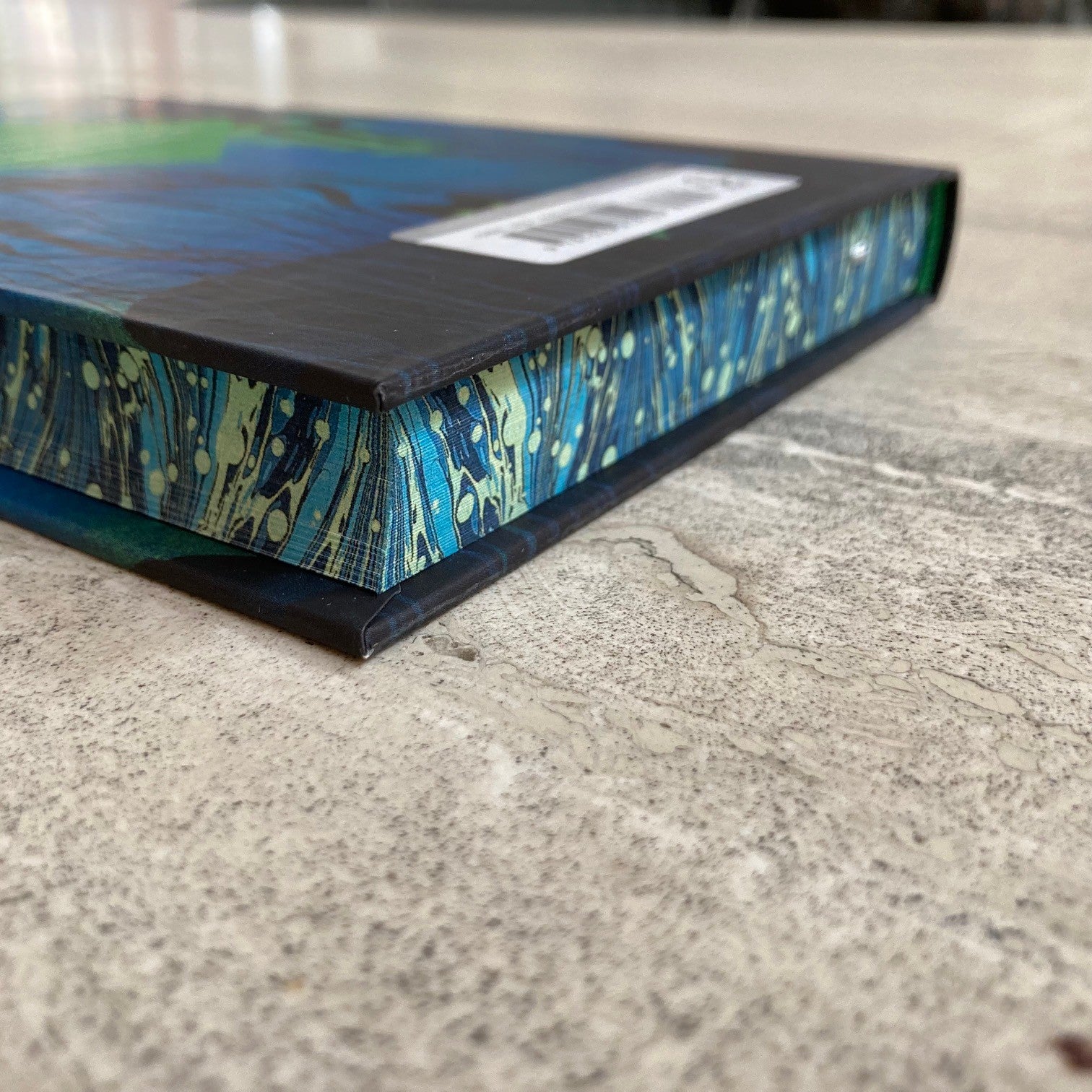 The Hound of the Baskervilles (Marbled, Sprayed Edge)