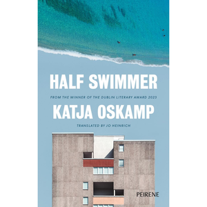 Half Swimmer Paperback – 17 Sept. 2024
by Katja Oskamp (Author), Jo Heinrich (Author)