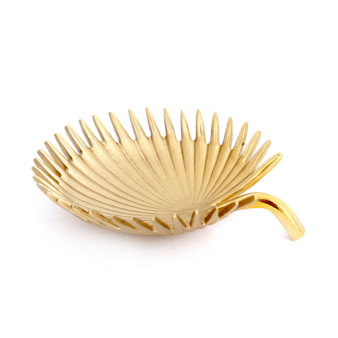 Image of a Leaf Shaped Tray